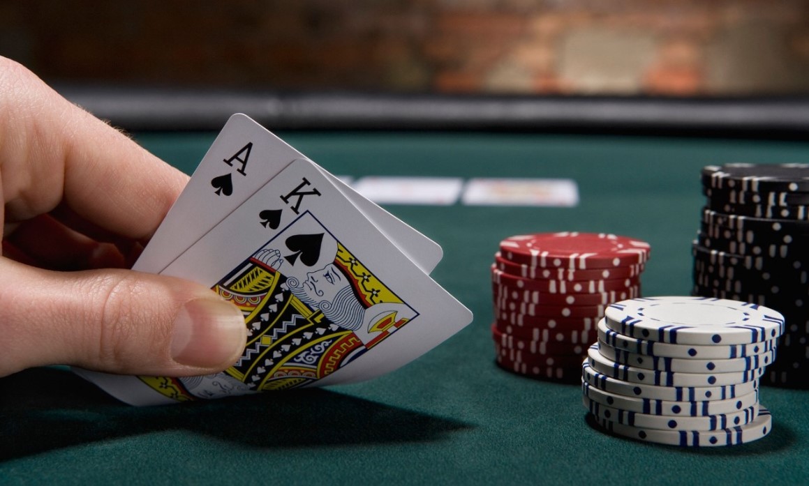 Game poker tại nhà cái 8kbet là gì?